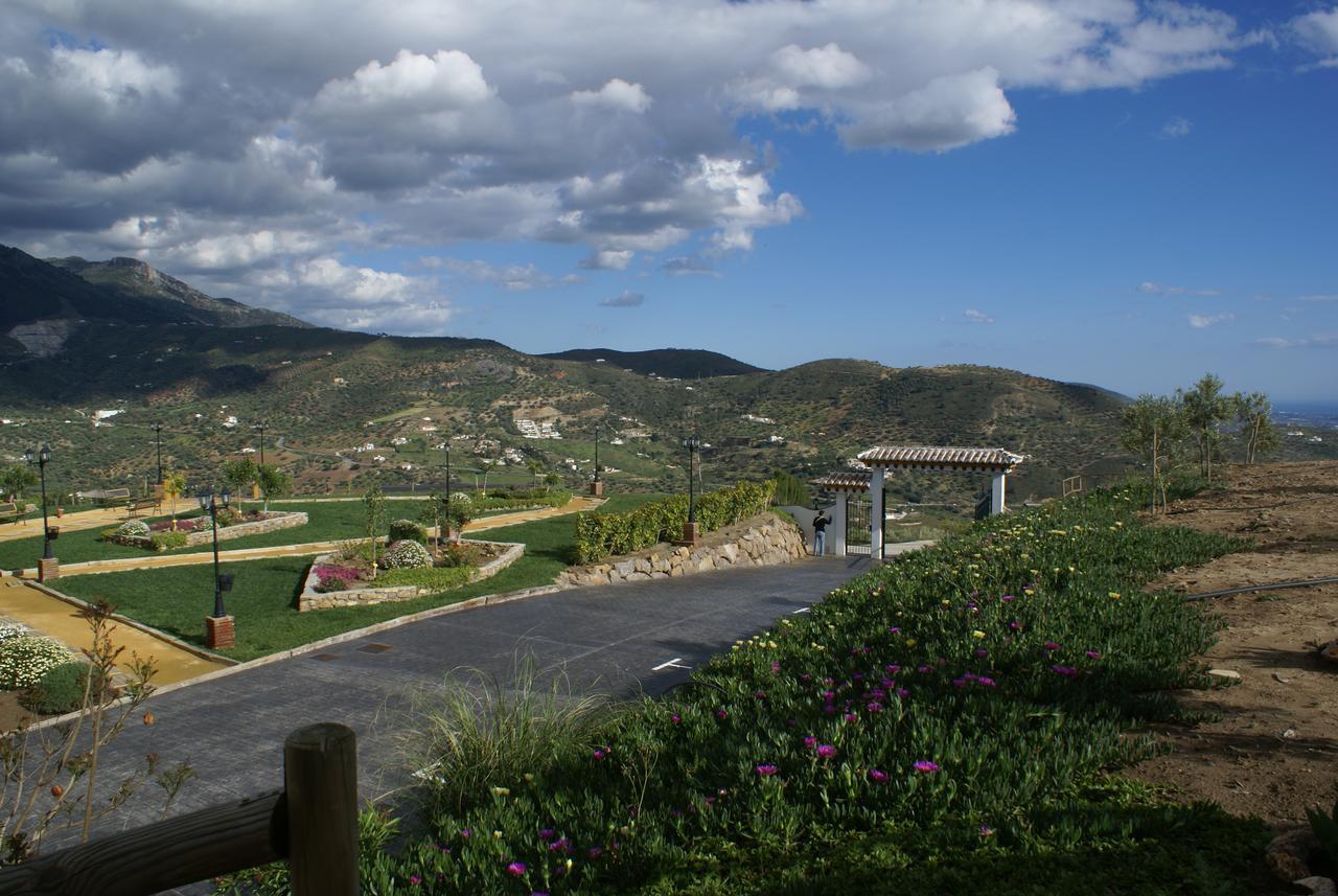 Castillo De Zalia Conjunto Rural Alcaucin Luaran gambar
